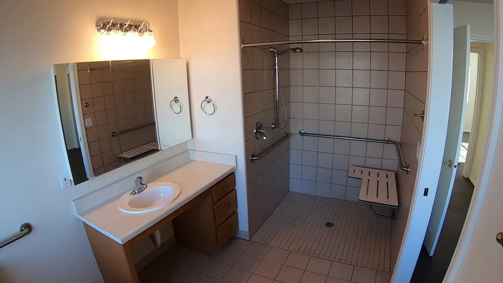 More Photos Of 3834 E 3rd Ave, Post Falls Apartments For Sale