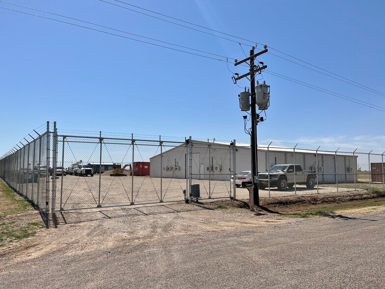More Photos Of 19820 SW 29th St, Union City Industrial For Lease