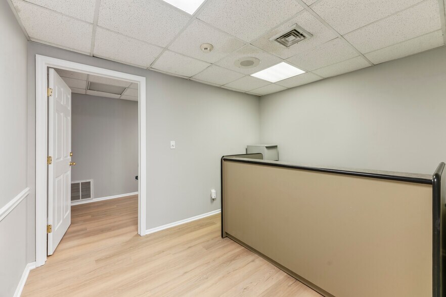 More Photos Of 533 Main St, Spotswood General Retail For Lease