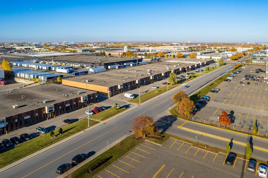 More Photos Of 1248-1360 Rue Beaulac, Saint-Laurent Light Distribution For Lease