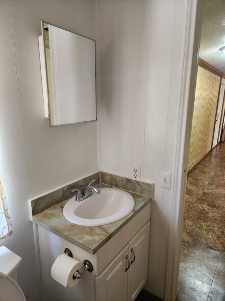 More Photos Of 23927 Alanwood Dr, San Antonio Manufactured Housing Mobile Home Park For Sale