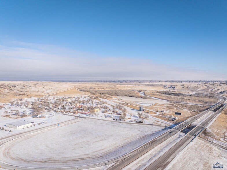 More Photos Of 47 C Ave, Wasta Land For Lease