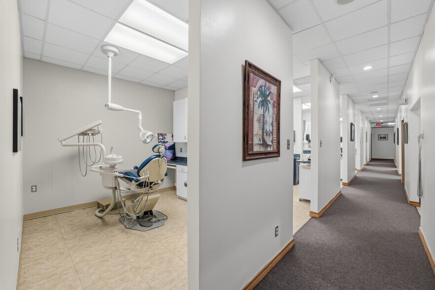 More Photos Of 2019 W Nolana Ave, McAllen Office For Sale