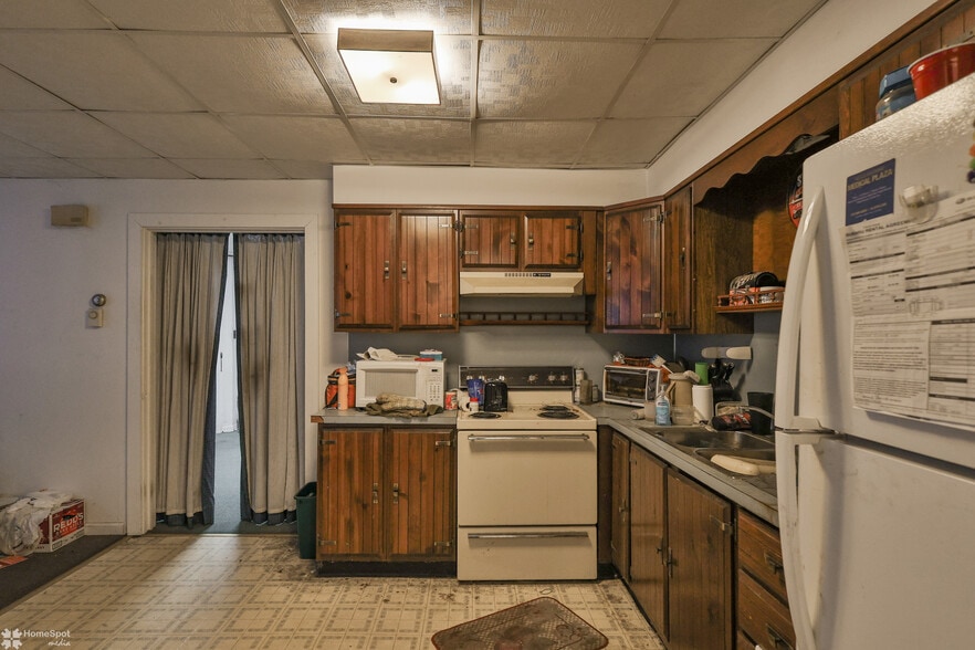 More Photos Of 301 E Bertsch St, Lansford Apartments For Sale