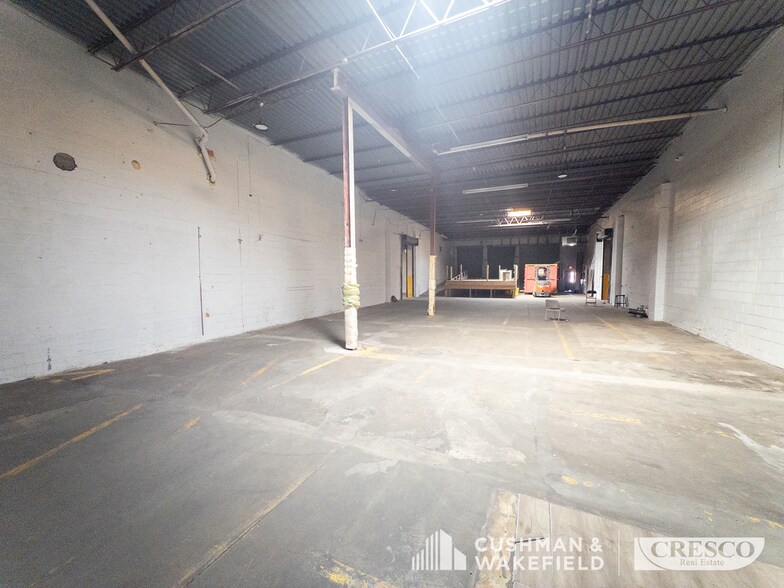 More Photos Of 23432-23420 Lakeland Blvd, Euclid Manufacturing For Lease