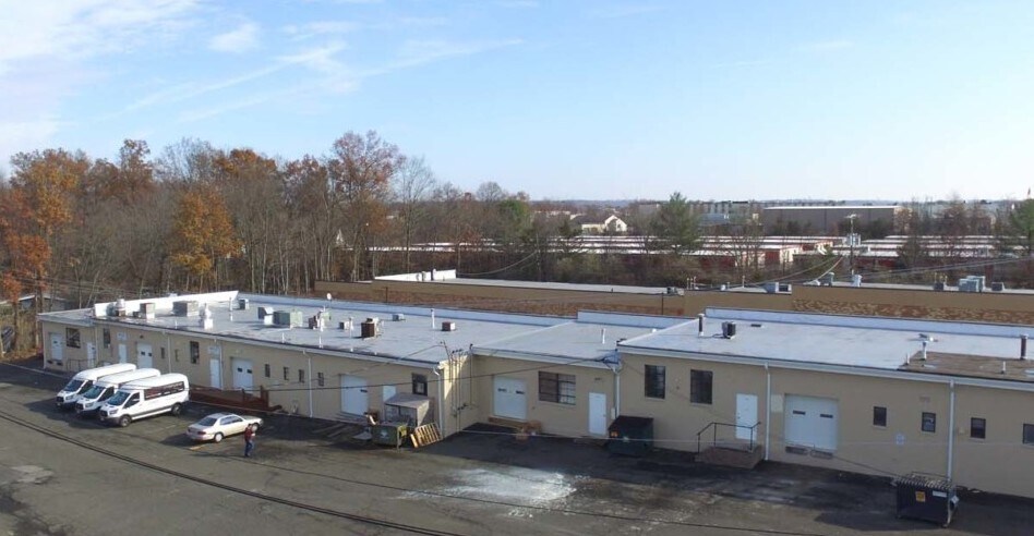 More Photos Of 12 Littell Rd, East Hanover Light Distribution For Lease