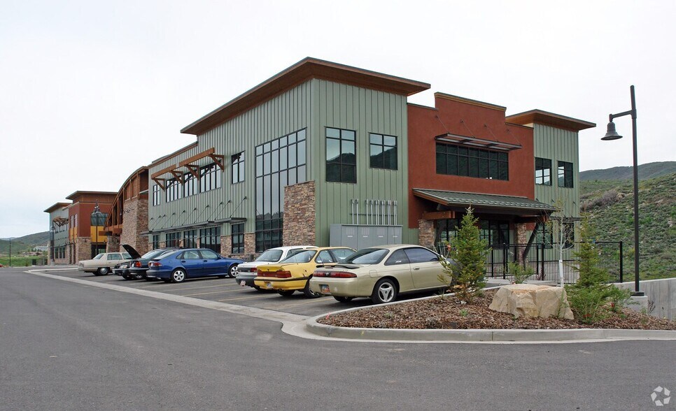 More Photos Of 2700 Rasmussen Rd, Park City Unknown For Lease