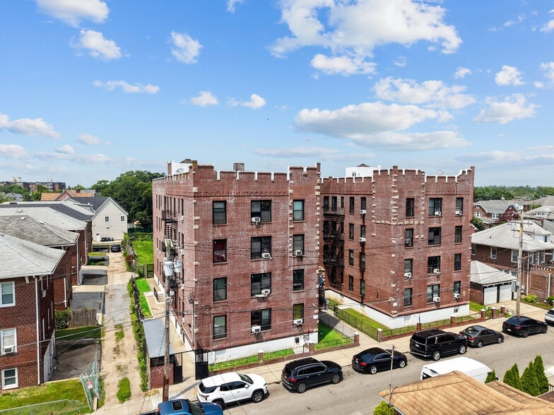 More Photos Of 910 Dinsmore Ave, Far Rockaway Apartments For Sale