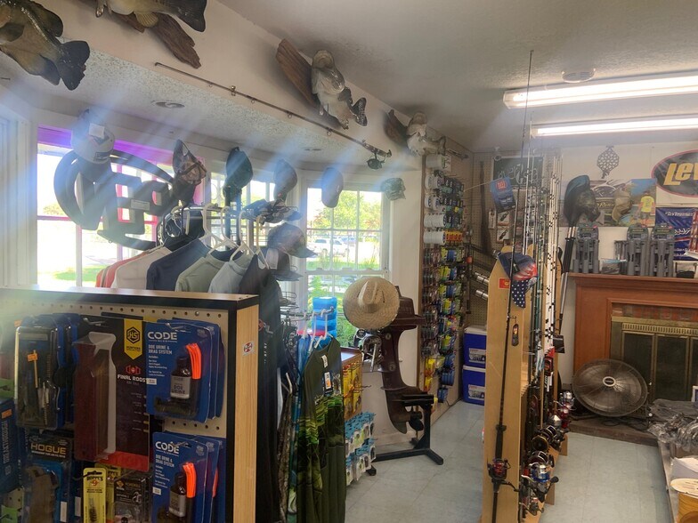 More Photos Of 3702 Land O Lakes Blvd, Land O' Lakes Office For Sale