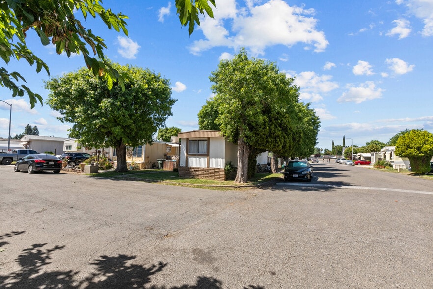 More Photos Of 2864 Jefferson Ave, Yuba City Manufactured Housing Mobile Home Park For Sale