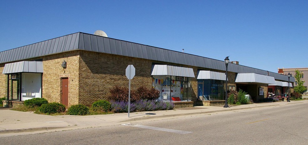 Primary Photo Of 250-600 Covered Vlg, Belding Storefront For Lease