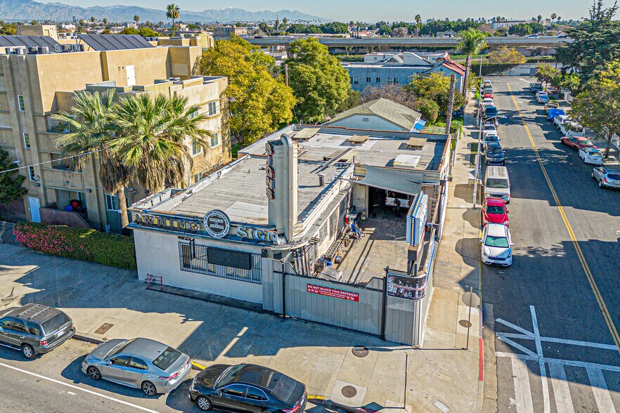 More Photos Of 4922 S Figueroa St, Los Angeles Storefront For Sale
