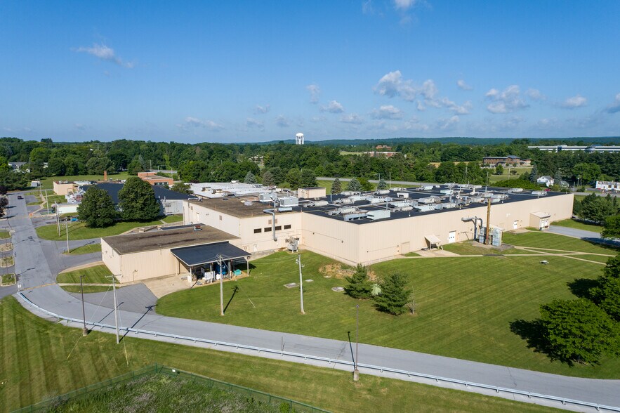 More Photos Of 1900 W College Ave, State College Manufacturing For Sale