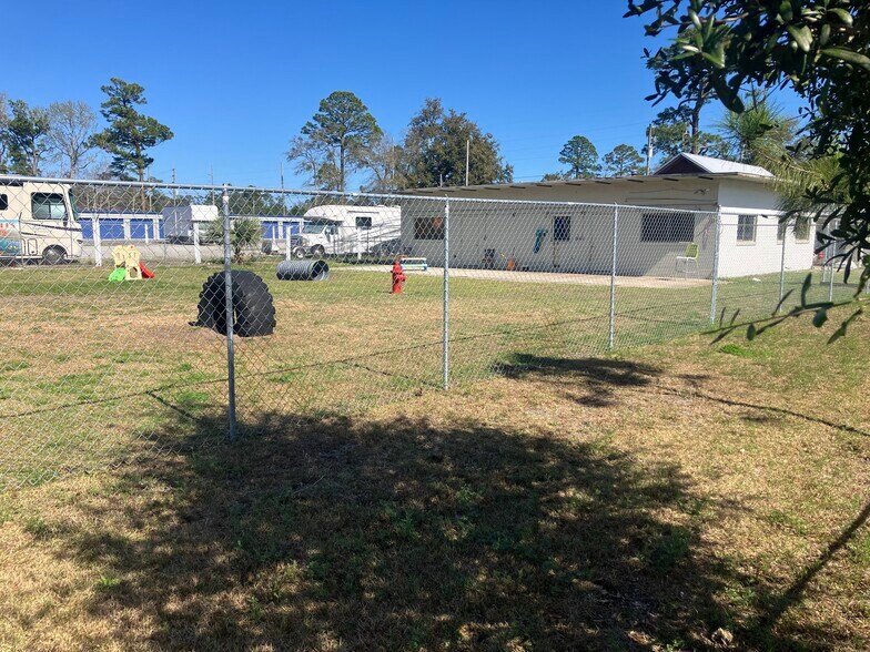 More Photos Of 4265 US Highway 17 N, Brunswick Medical For Sale