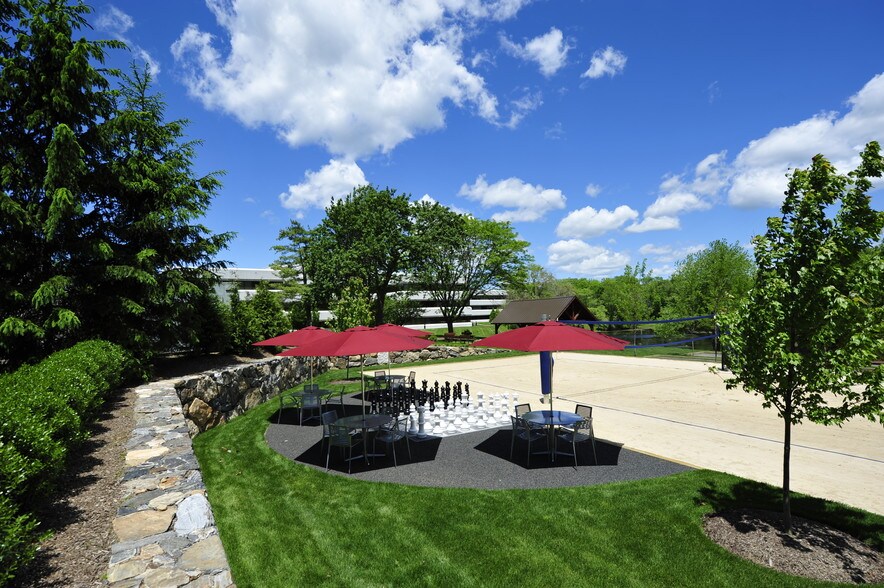 More Photos Of 5 International Dr, Rye Brook Unknown For Lease
