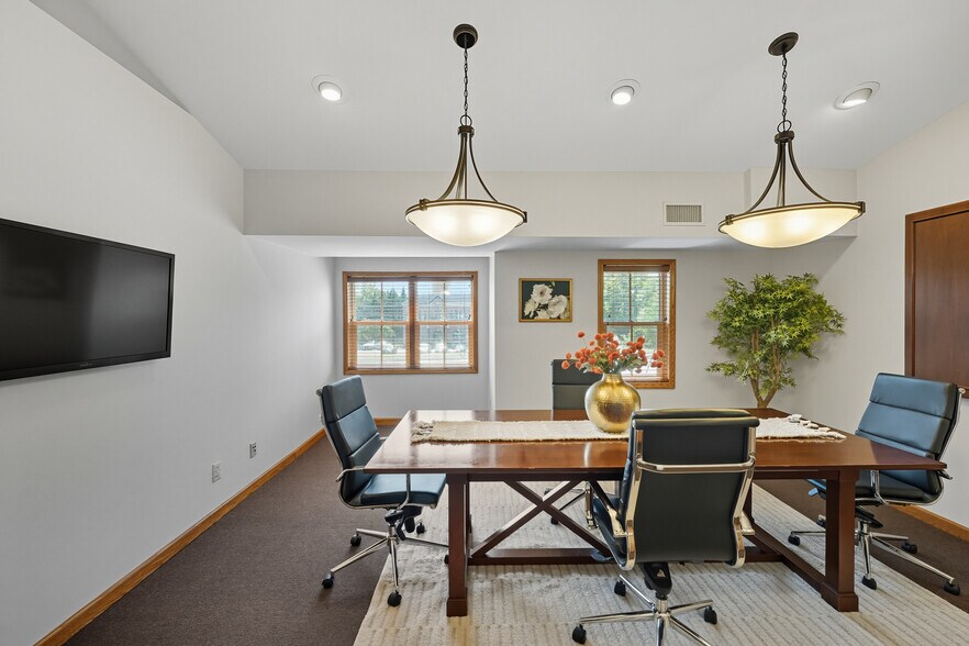 More Photos Of 10130-10134 Colvin Run Rd, Great Falls Medical For Sale