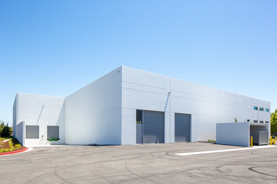 More Photos Of 2115 North Loop Rd, Alameda Unknown For Lease