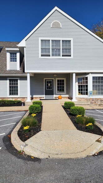 More Photos Of 18 N Village Ave, Exton Office For Sale