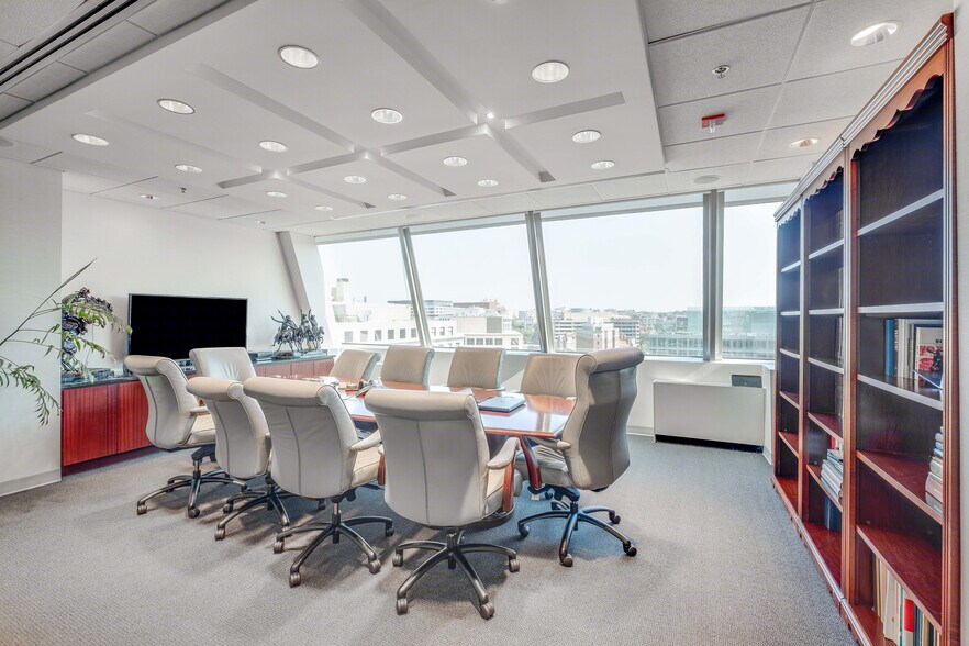 More Photos Of 1150 Connecticut Ave NW, Washington Office For Lease