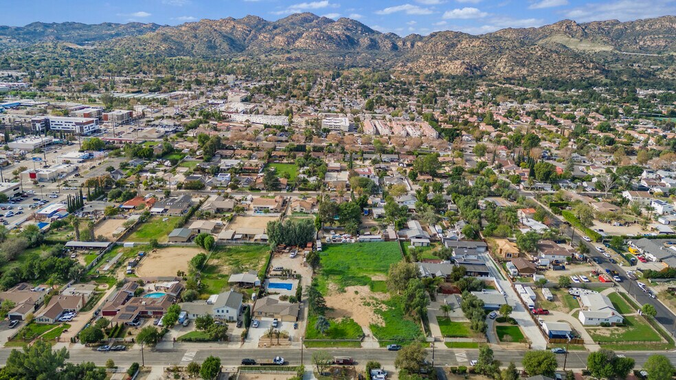 More Photos Of 10425 Independence Ave, Chatsworth Land For Sale