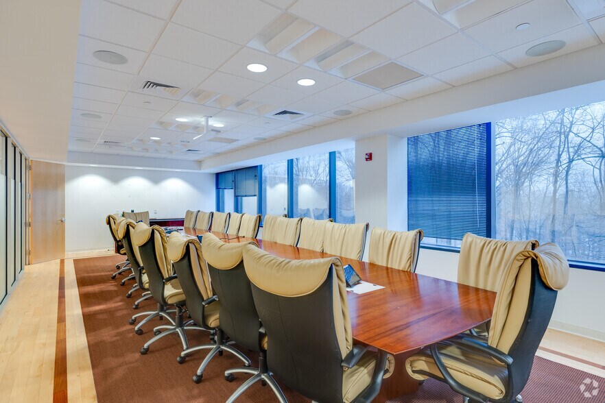 More Photos Of 120 Mountainview Blvd, Basking Ridge Office For Sale