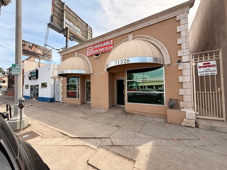 Primary Photo Of 11326 Ventura Blvd, Studio City Storefront Retail Office For Lease