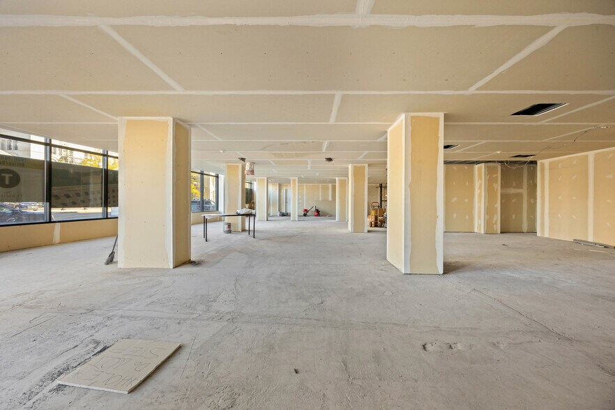 More Photos Of 65 W Broad St, Rochester Apartments For Lease