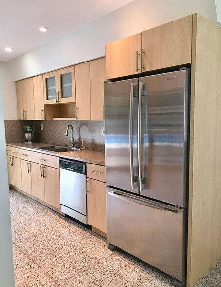 More Photos Of 8700 SW 87th Ave, Miami Assisted Living For Sale