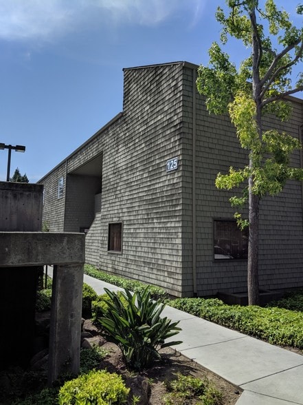 More Photos Of 125 N Jackson Ave, San Jose Medical For Sale