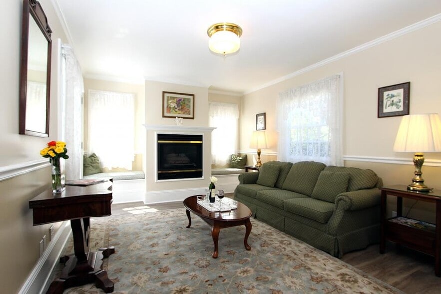 More Photos Of 2476 Main St, Cambria Hospitality For Sale