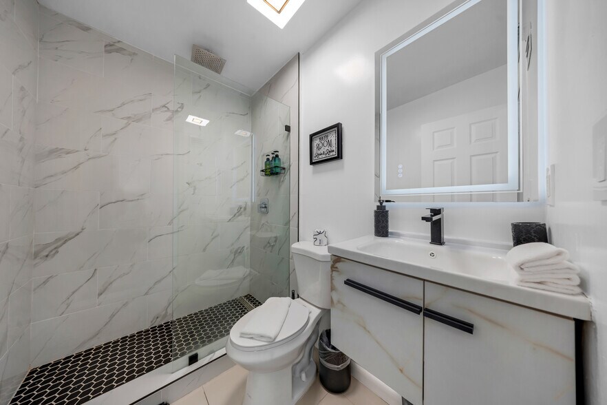 More Photos Of 268 NW 34th St, Miami Apartments For Sale