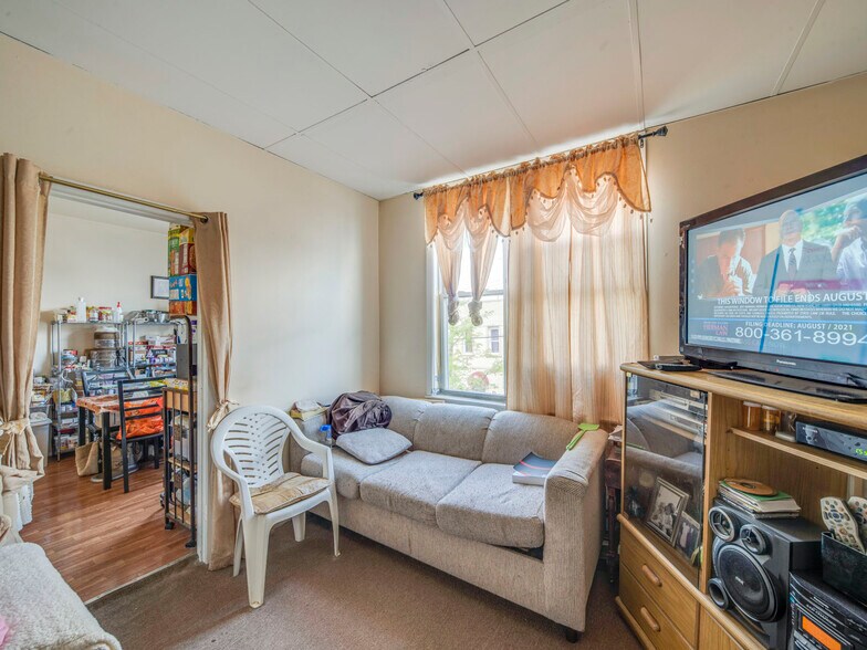 More Photos Of 9530 Avenue L, Brooklyn Storefront Retail Residential For Sale