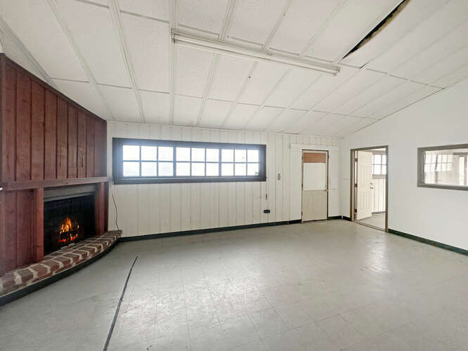 More Photos Of 3206 Houston Ave, Houston General Retail For Sale