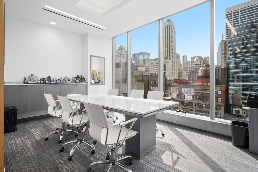 More Photos Of 50 W 47th St, New York Office Residential For Sale