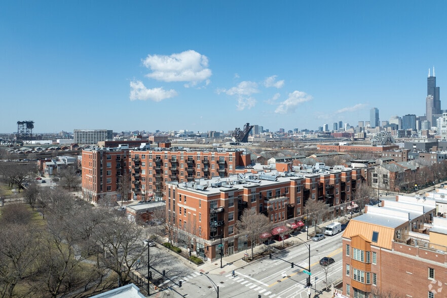 More Photos Of 1900 S State St, Chicago Apartments For Lease