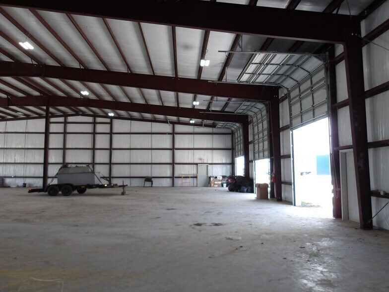 More Photos Of 1750 Reveille Rd, Harlingen Distribution For Lease