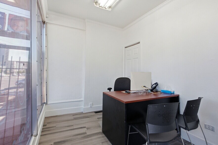 More Photos Of 4350 W Colfax Ave, Denver Auto Dealership For Sale