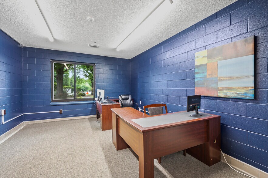 More Photos Of 5900 Bethabara Park Blvd, Winston-Salem Healthcare For Sale