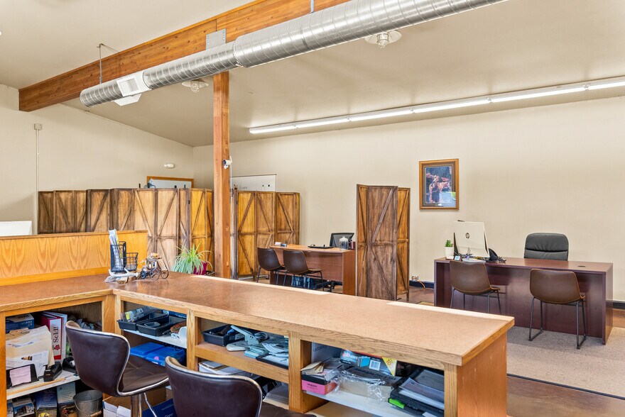 More Photos Of 911 19th Ave, Oroville Freestanding For Sale