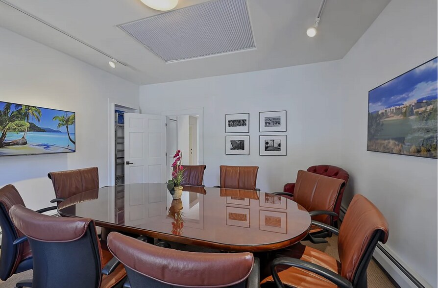 More Photos Of 417 E Palace Ave, Santa Fe Office For Lease