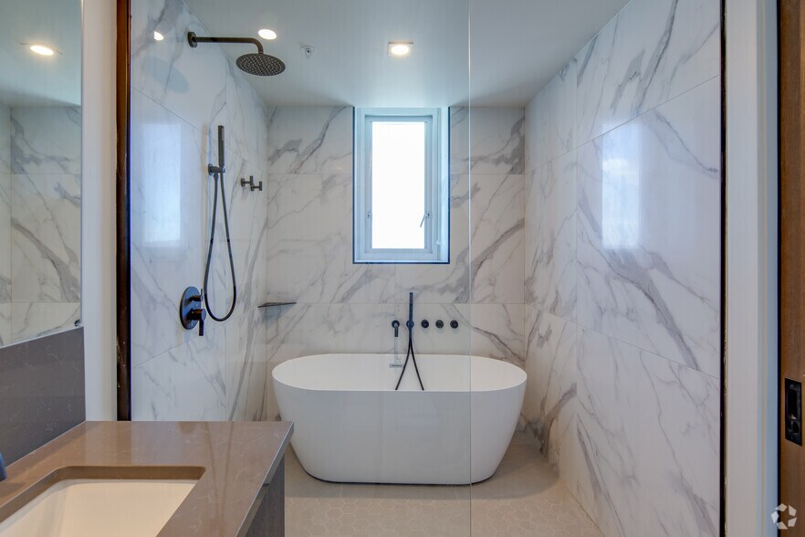 More Photos Of 946 Johnson St, Victoria Multifamily For Sale