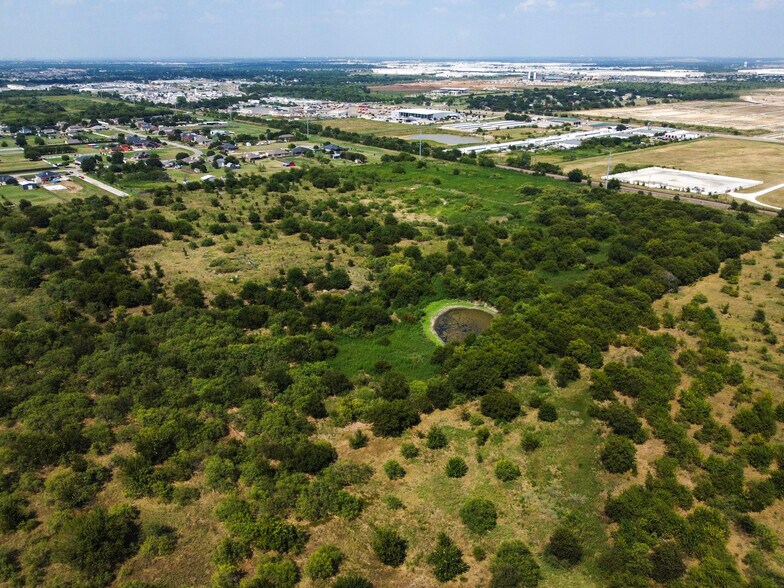 More Photos Of 1015 N Crowley Rd, Crowley Land For Sale