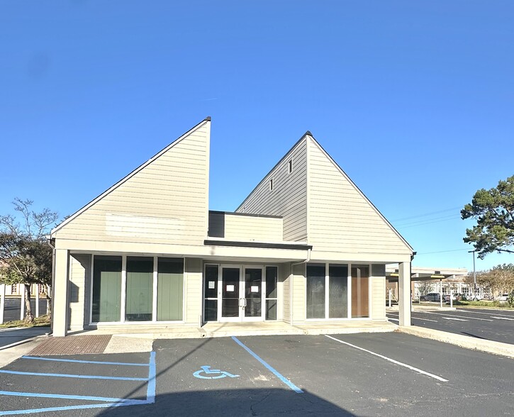 Primary Photo Of 301-305 N Goose Creek Blvd, Goose Creek Unknown For Lease