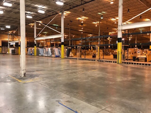 More Photos Of 266 Route 125, Kingston Warehouse For Lease