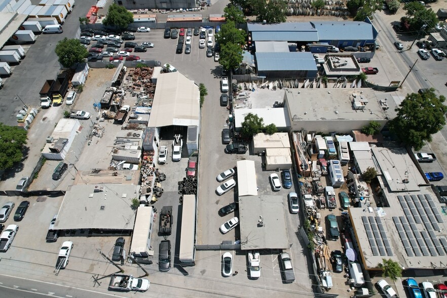 More Photos Of 1670 S 7th St, San Jose Contractor Storage Yard For Sale