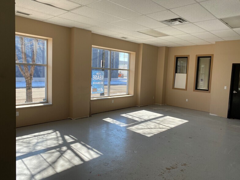 More Photos Of 4804-5008 54 Av, Red Deer General Retail For Sale