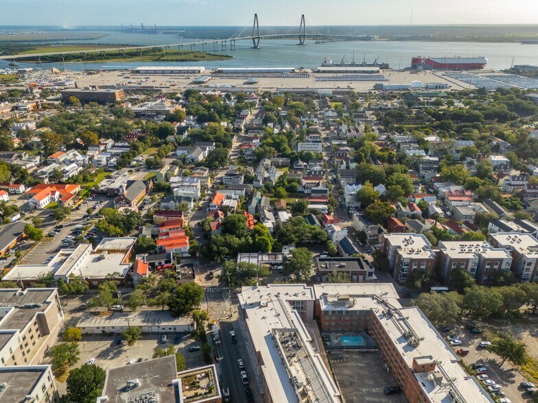 More Photos Of 420 Meeting St, Charleston General Retail For Sale