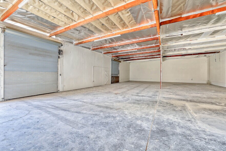 More Photos Of 5102-5108 Azusa Canyon Rd, Irwindale Unknown For Lease