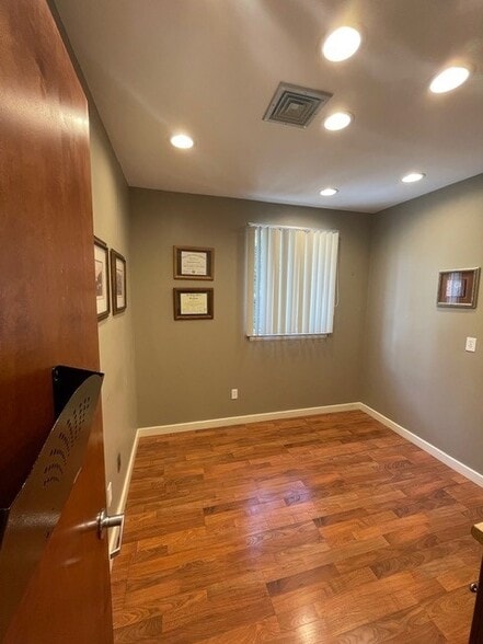 More Photos Of 3501 West Chester Pike, Newtown Square Medical For Sale