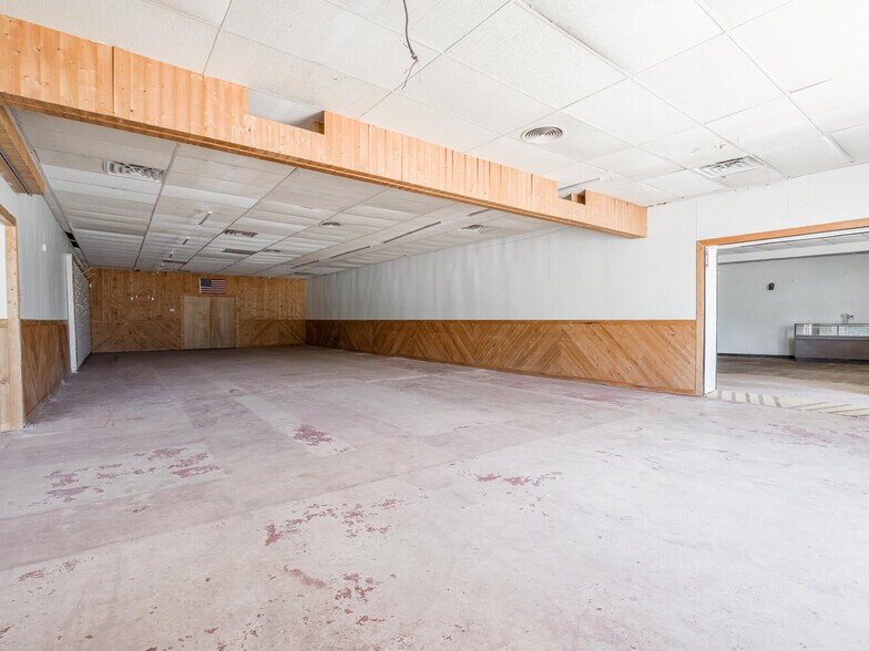 More Photos Of 323 Main St, Shirley Storefront Retail Office For Sale